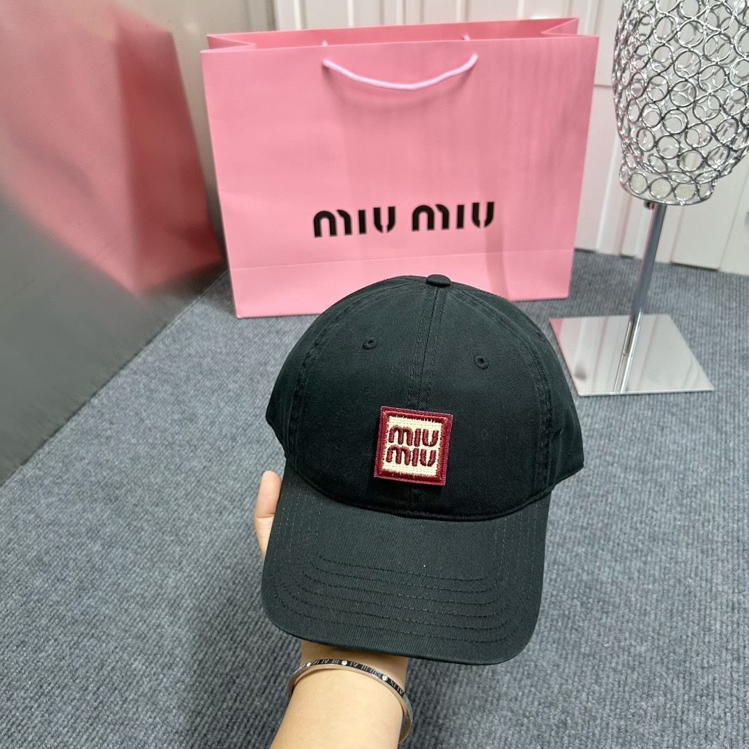 Miu Miu Caps